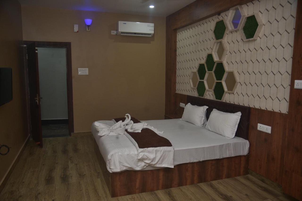 Hotel Maa International Alipur Duar Exterior photo